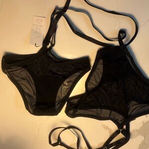 Lot of 2 Mae Harness bottoms in Black: size S & XL. Made in TO